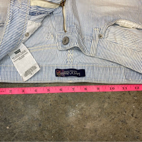 Levi’s‎ Jean Striped Shorts- Blue and White Size 5 - Picture 3 of 5